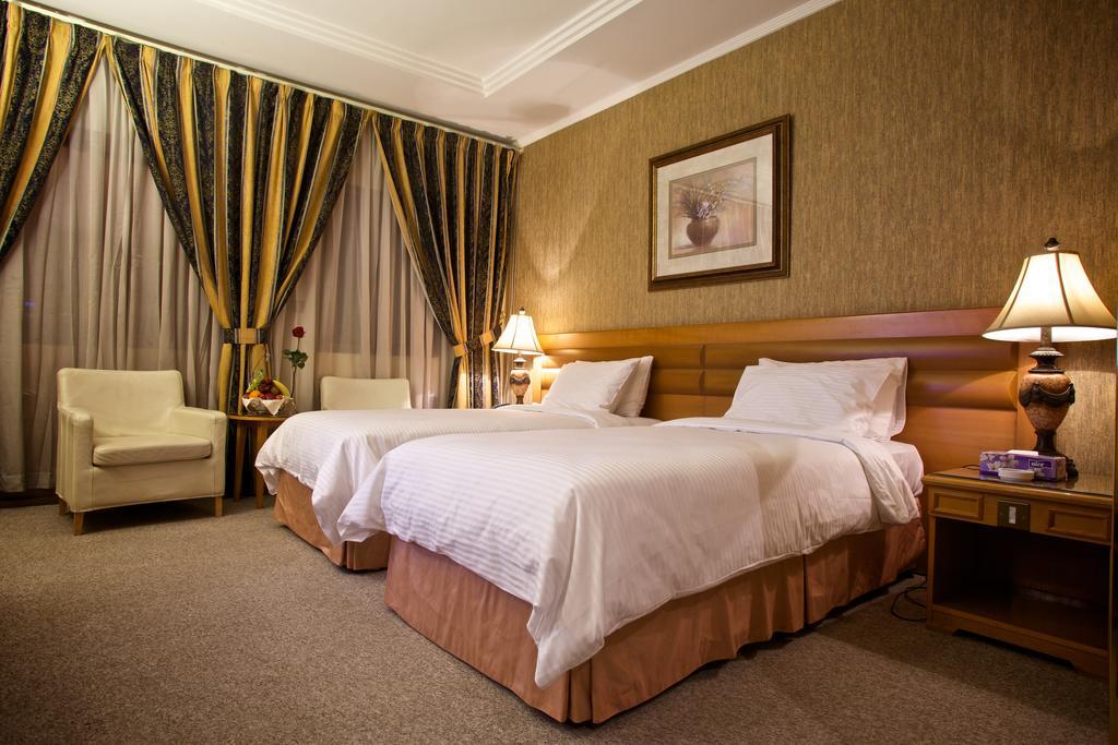 New Park Hotel Kuwait City Exterior photo